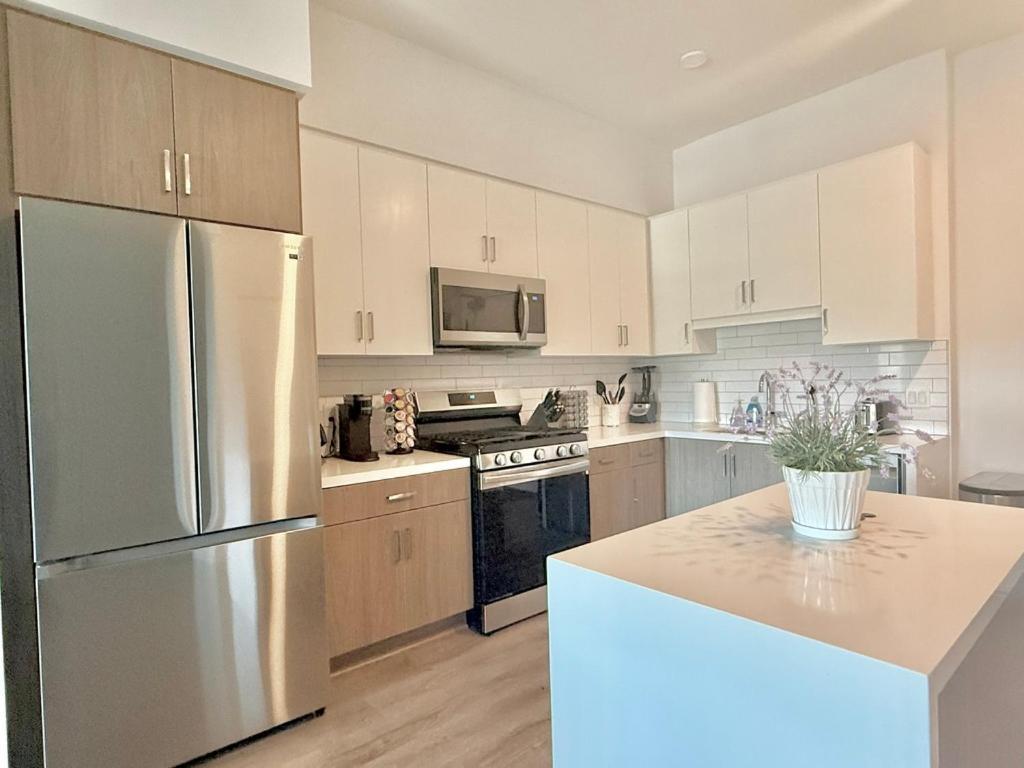 Aparthotel Designer 1 Bedroom In Silver Los Angeles