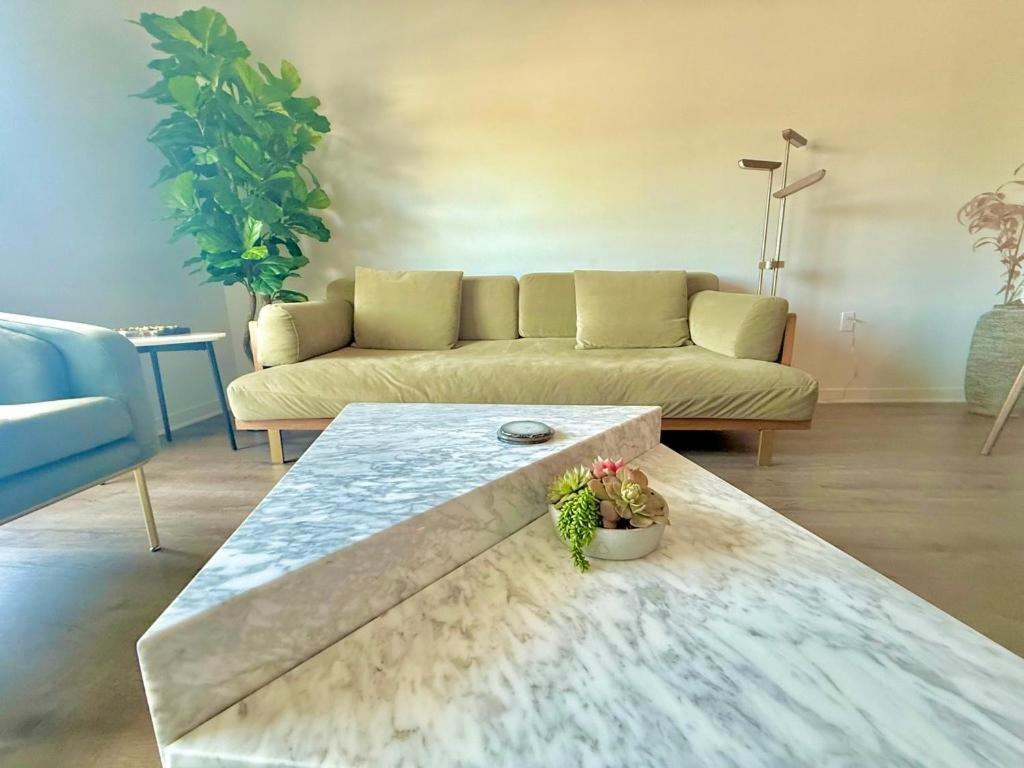 Designer 1 Bedroom In Silver Aparthotel