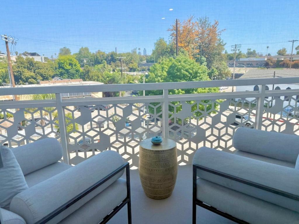Aparthotel Designer 1 Bedroom In Silver Los Angeles
